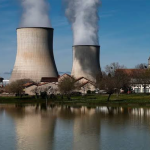 France shuts nuclear reactors amid heatwave