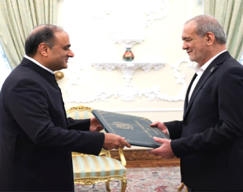 Ambassador Imran Ahmed Siddiqui presented credentials to President Masoud Pezeshkian