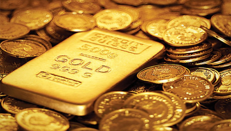 Gold price per tola increases Rs900