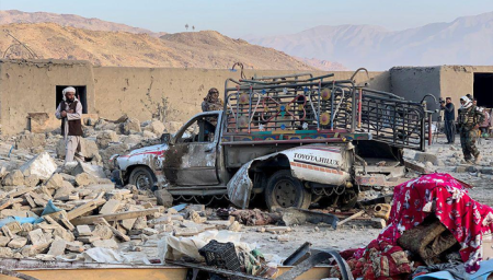 Pakistan strikes terror camps near Afghan border