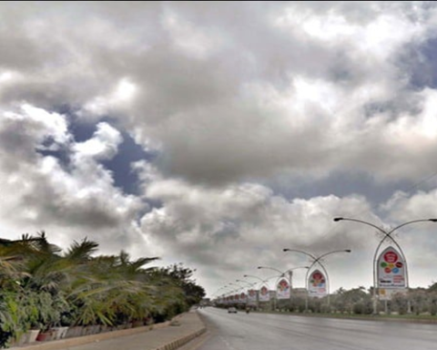 Karachi Weather Today: Breezy conditions with cloudy skies expected