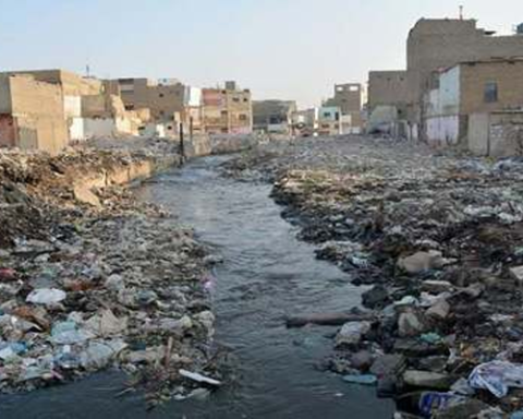 Karachi launches monsoon drain cleaning drive