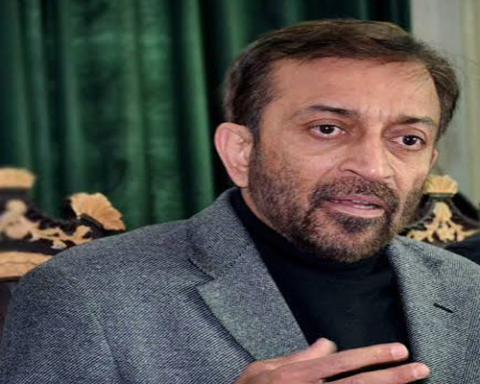 Farooq Sattar warns MQM may quit National Assembly over unmet demands