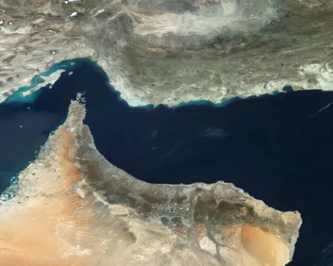 Oman proposes gulf-backed Hormuz plan to Iran