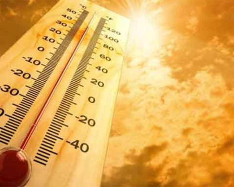 PMD issues heatwave alert across Pakistan