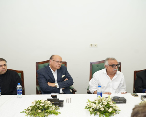 Rotary Club of Karachi Centennial hosts policy dialogue on Karachi's administrative future