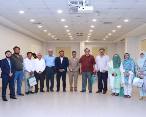 Ziauddin University holds mental health workshop for journalists in Karachi