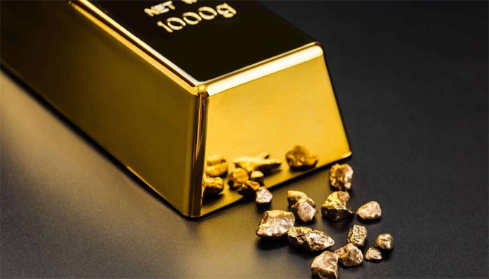 Gold price per tola falls Rs2,000