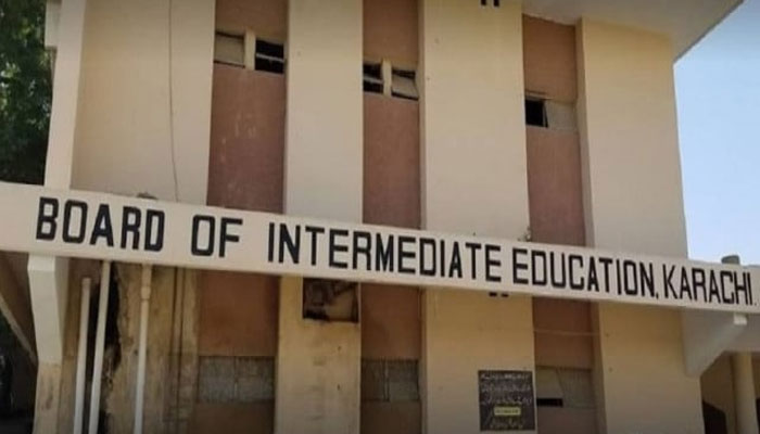 Grace marks announced for Karachi Inter students who failed exams