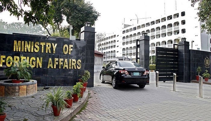 Pakistan slams India over Asim Munir US visit remarks