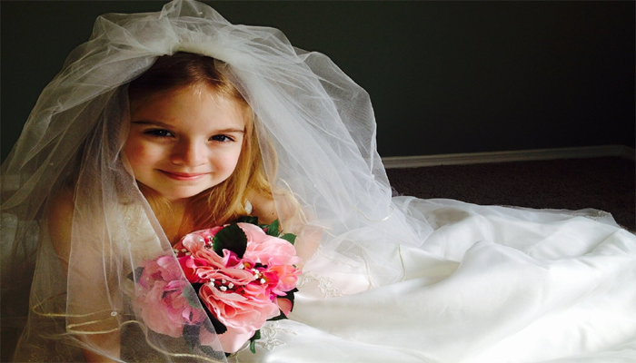 Zardari signs child marriage law