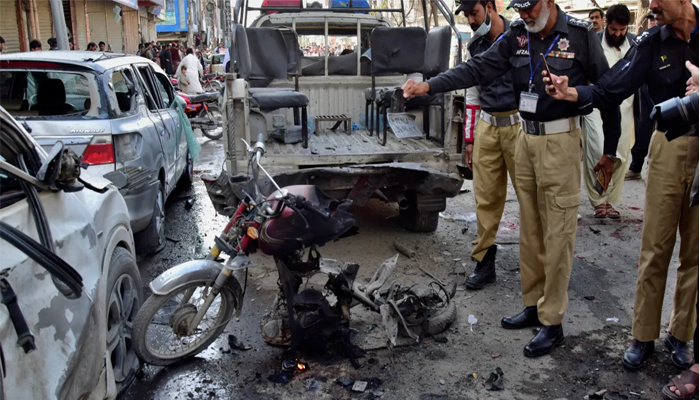 Quetta blast at BNP rally kills 15, injures 72
