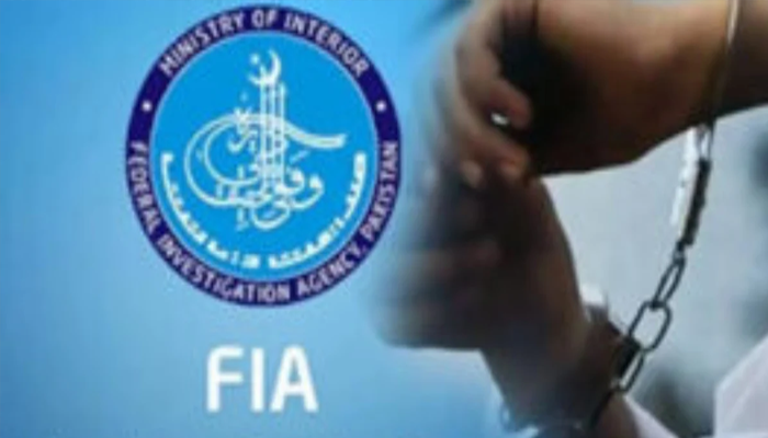 FIA arrests seven in Karachi over human trafficking fraud
