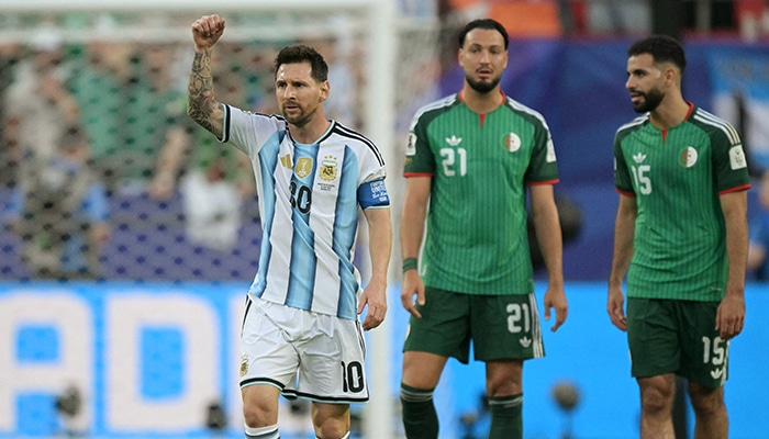 Messi Hat-Trick vs Algeria Seals 3-0 Win as Argentina Star Equals World Cup Goal Record