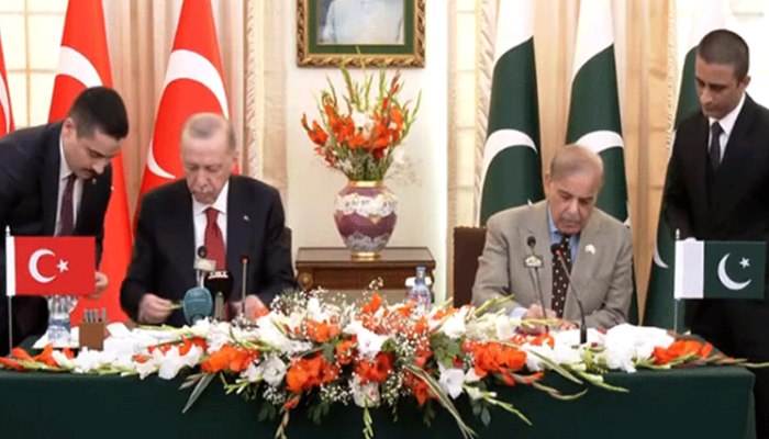 Pakistan, Turkey sign 24 agreements, MoUs, and protocols