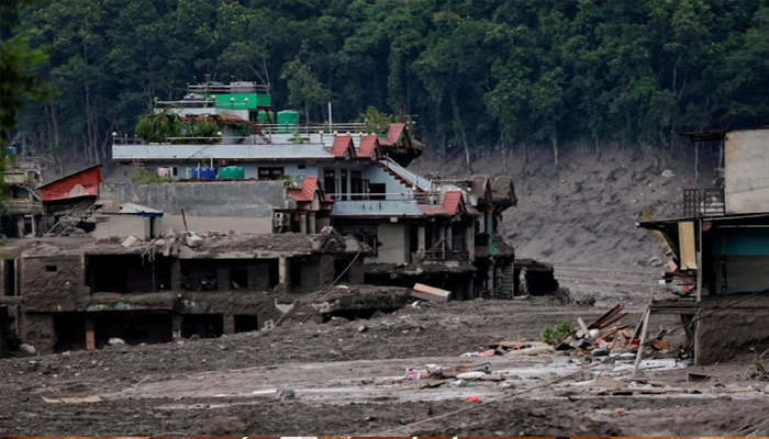 Nepal flood disaster kills 95 as hundreds of tourists go missing