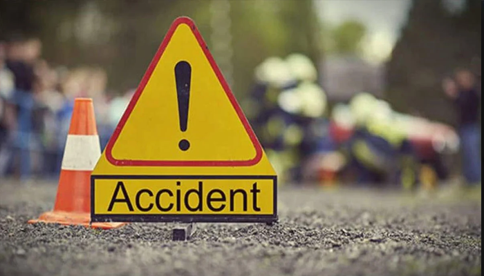 39 killed after passenger bus plunges Into ravine in Balochistan