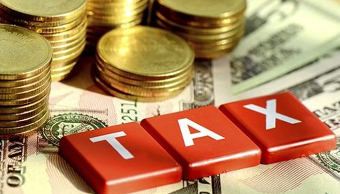 Pakistan faces Rs.833bn tax shortfall