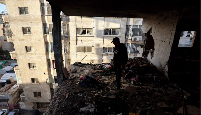 Five Palestinians killed in fresh Israeli attacks as Gaza truce weakens