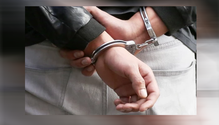 17 years boy arrested over alleged plot to poison Father