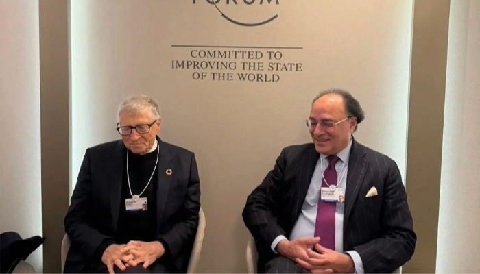 FinMin and Bill Gates discusses deepen reform and health cooperation in Davos