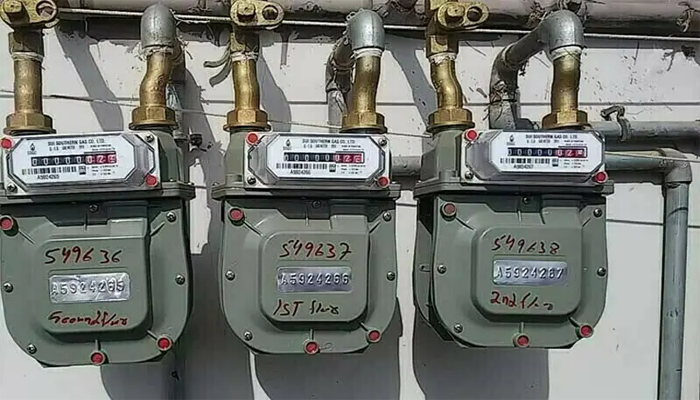 Govt lifts ban on new household gas connections