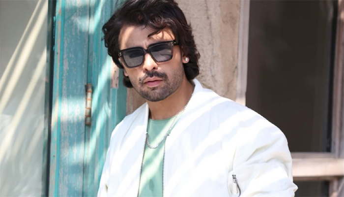 Farhan Saeed proves yet again why he’s one of the most versatile stars today