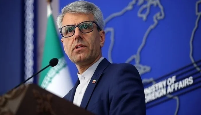 Iran warns US of strong response after fresh strikes