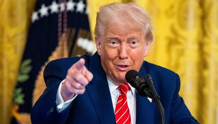 Trump advises Pak, Ind to ‘have dinner together’ to ease tensions