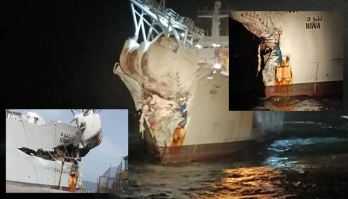 Two ships collide near Karachi Port, containers fall into sea