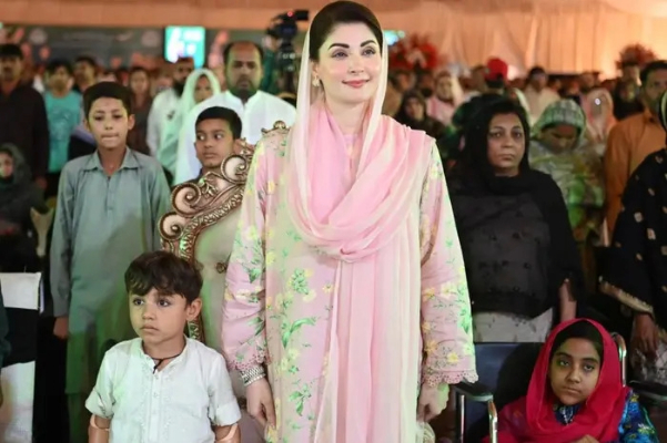 CM Maryam to distribute 'ration card' to 1.25m people from May 1