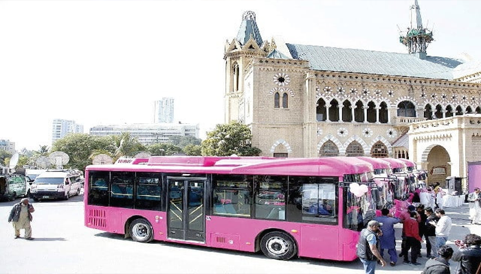 Karachi Pink Bus gets new route, timings for women