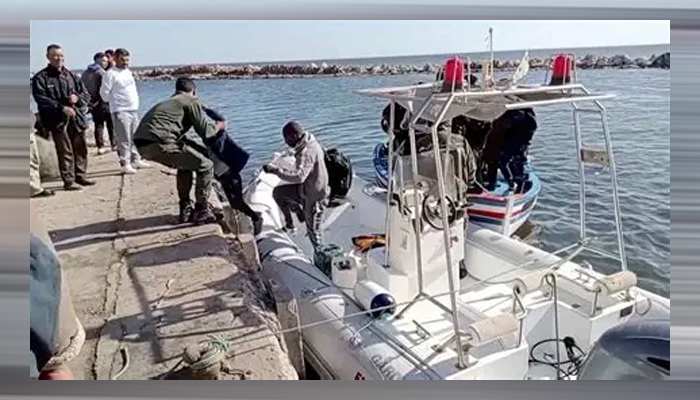 18 dead, 50 missing in Libya shipwreck