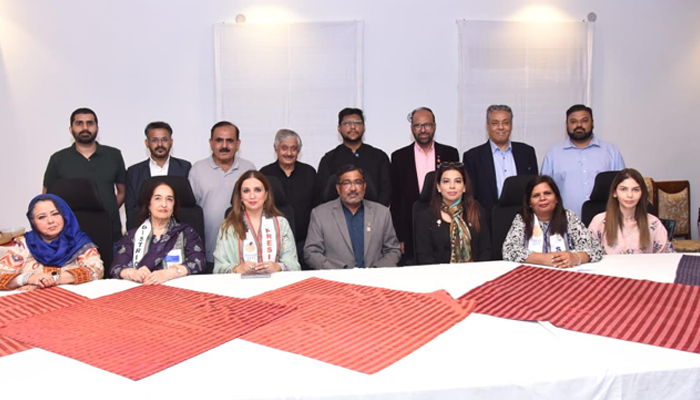 District Gov Shakeel Ahmed Kaimkhani hails Rotary Club as largest network serving humanity