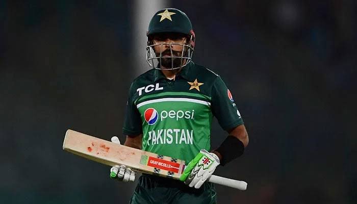Babar returns home, after disappointing World Cup