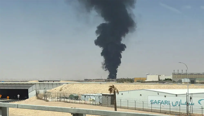 Houthi attacks disrupt Riyadh flights as Saudi tensions escalate