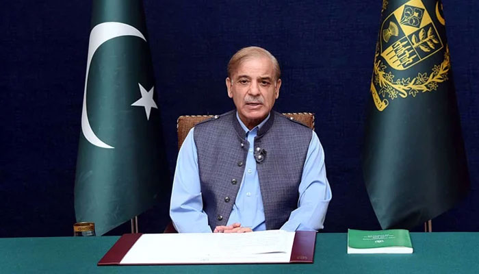 PM addresses gas loadshedding issues during Sehr, Iftar