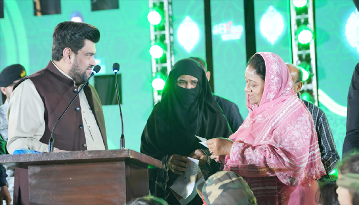 Greenwich University VC lauds Sindh Governor’s philanthropic initiatives at Governor House Iftar