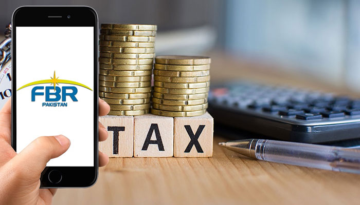 Salaried class bears tax burden, pays record Rs.391 billion