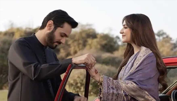 Yumna Zaidi returns with Ramazan rom-com ‘Dekh Zara Pyaar Se’